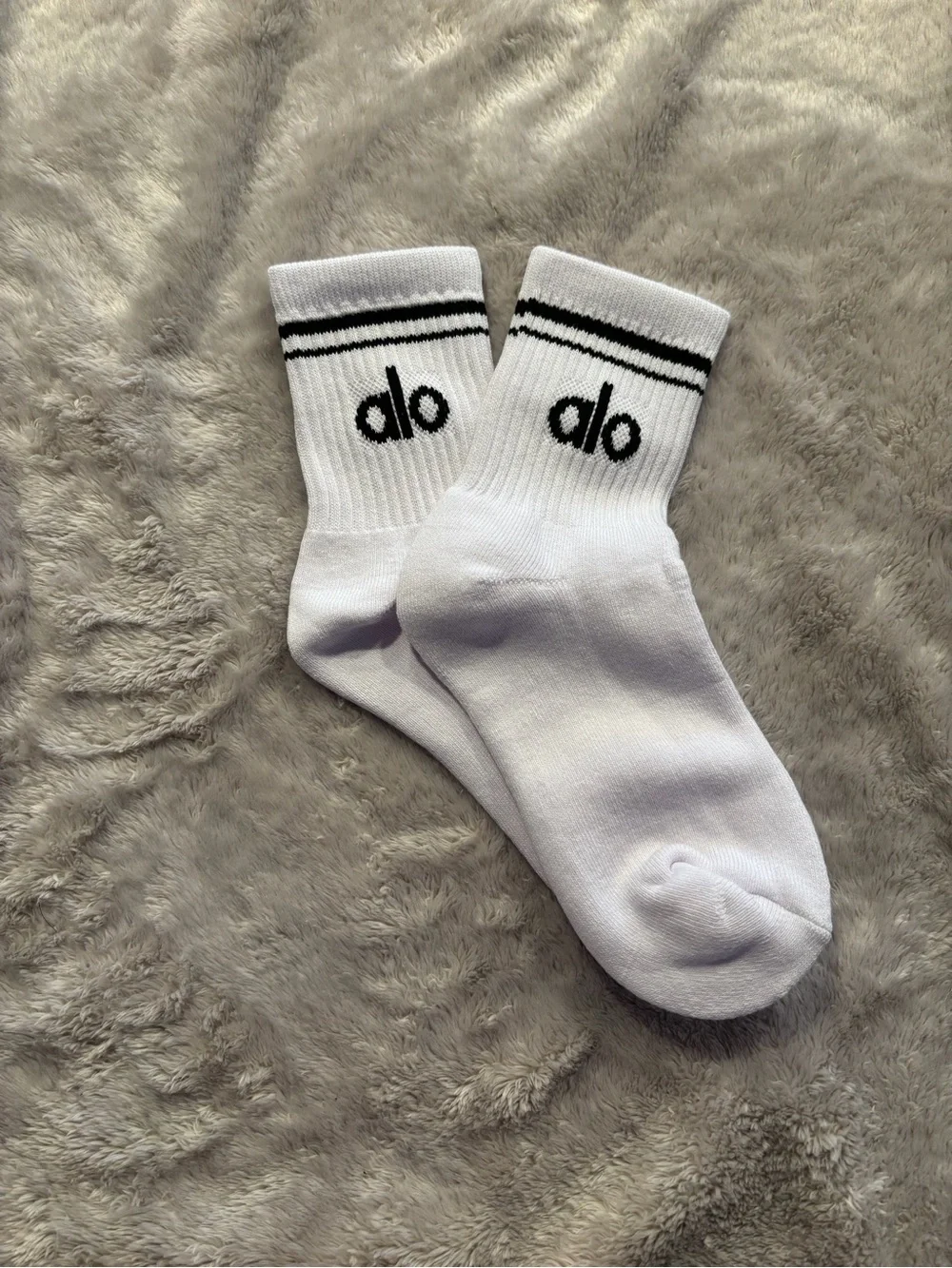 Bundle of 10 pairs of white half crew Alo yoga socks